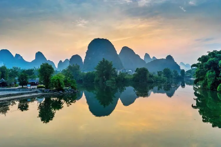 智能制造智能化智慧